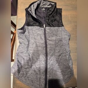 The North Face Size Small Gray & Black Vest